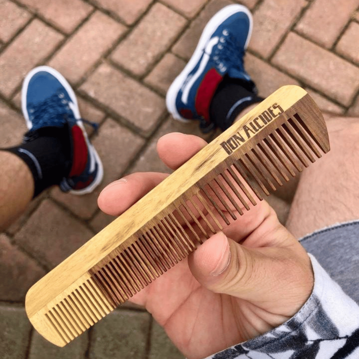 Pente de Madeira para Barba Cão do Mar Don Alcides 15cm - Shopmano